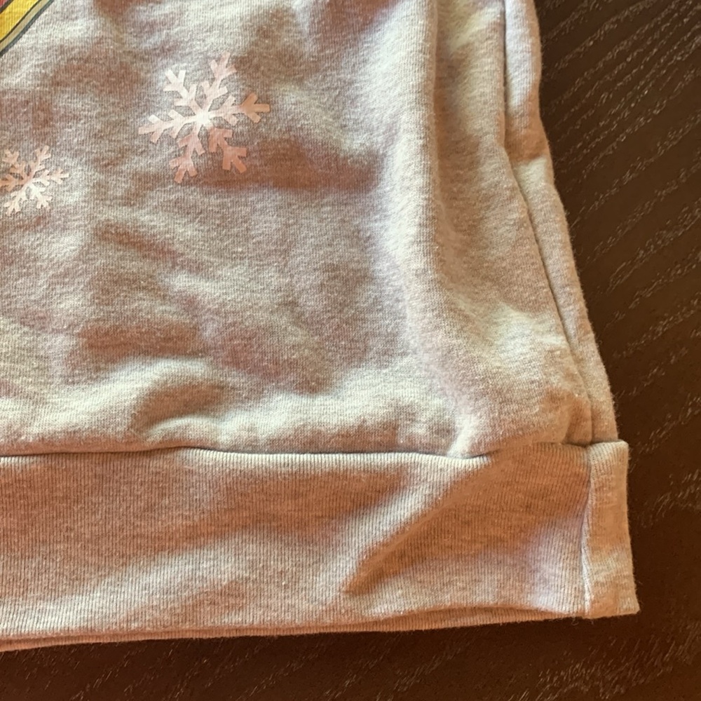 Tom & Jerry crewneck gray pullover sweatshirt size Juniors large 11 - 13 holiday - Picture 8 of 9
